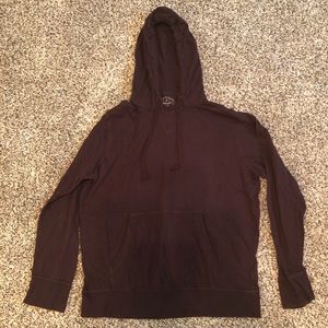 Maroon men’s long sleeve hooded shirt